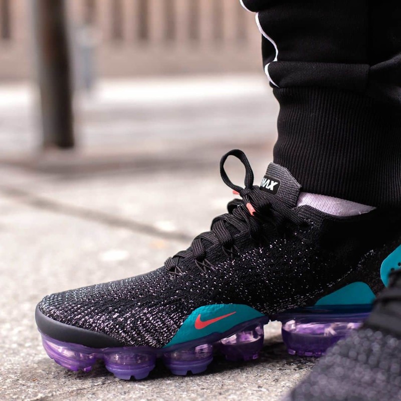 Vapormax 942842 best sale